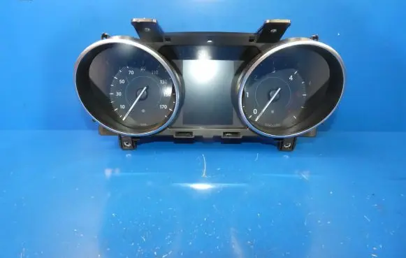 Jaguar XE Speedometer (instrument cluster) HX7310849BE