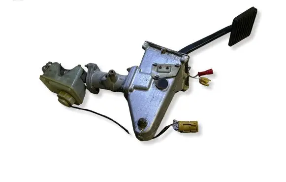 Jaguar XJ SERIE 3 Master brake cylinder 74661657