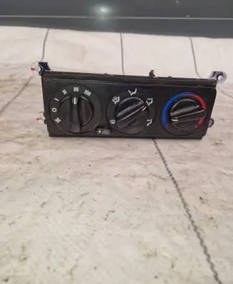 Hyundai Galloper Climate control unit