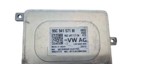 Porsche Macan (95B) Light module LCM 95C941061M 95C941571M W003T37772