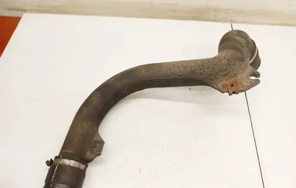 Volkswagen PASSAT B4 Intercooler hose/pipe 3A0145958