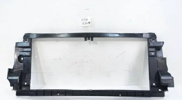 Volkswagen Transporter - Caravelle T4 Radiator support slam panel 701121283