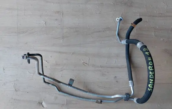 Dacia Sandero II Power steering hose/pipe/line 497206472R