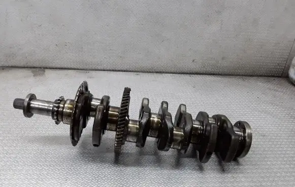 Toyota Avensis T250 Crankshaft 