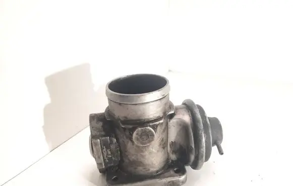 BMW 3 E36 EGR valve 2244900