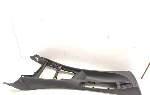 BMW 1 E81 E87 Center console 7068726 75064014 P0104582