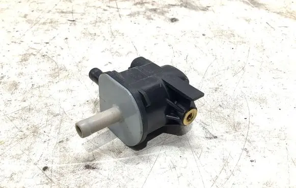Lexus IS 220D-250-350 Brake central valve 9091012276 1362007010 0702155