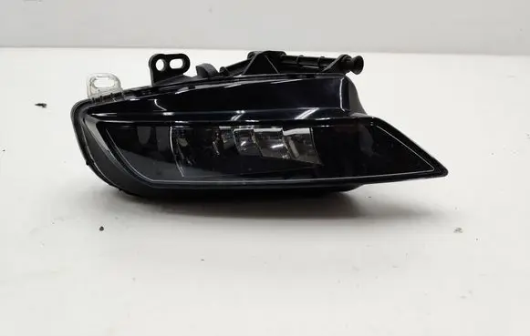 Audi A3 S3 8V Front fog light 8V0941699B
