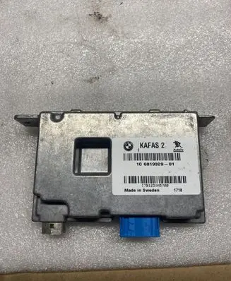 BMW 2 F46 Camera control unit module 6819329 17B123UA5700