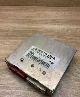 Opel Vectra B Engine control unit/module ECU 16202319 D96003