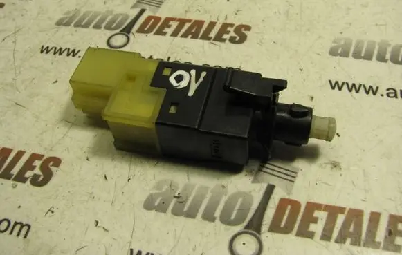 Mercedes-Benz A W169 Brake pedal sensor switch A0015456709
