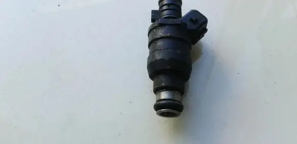 Peugeot 406 Fuel injector 03172MA 03MA2