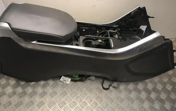 Land Rover Range Rover Sport L494 Center console DPLA045J40B