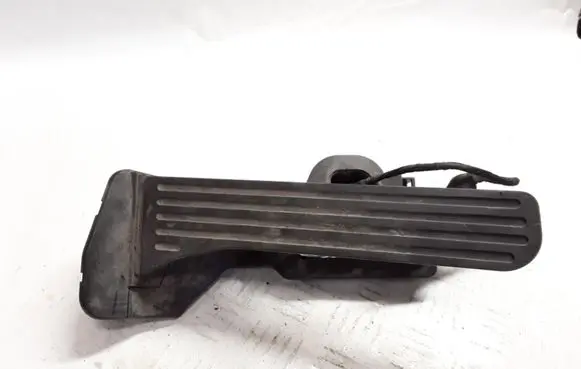 Skoda Octavia Mk2 (1Z) Accelerator throttle pedal 6PV00874500 1K2721530M