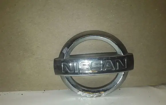 Nissan Note (E11) Manufacturers badge/model letters 90890AU400 3285W