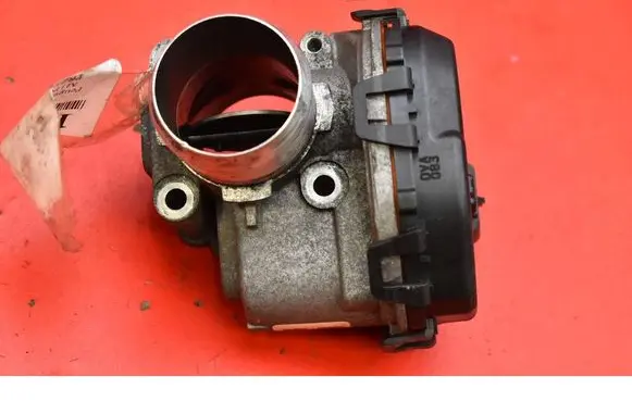 Peugeot 308 Throttle body valve 9807238580