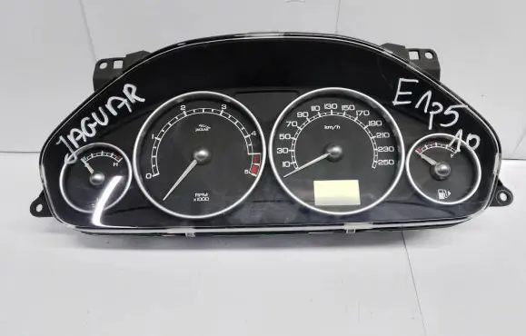 Jaguar X-Type Speedometer (instrument cluster) 1X4F10841A