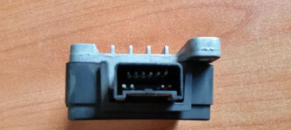 Ford Focus Fuel injection pump control unit/module 4S4A9D372AA CB4174