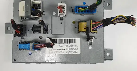 Mercedes-Benz C W205 SAM control unit A2229006014