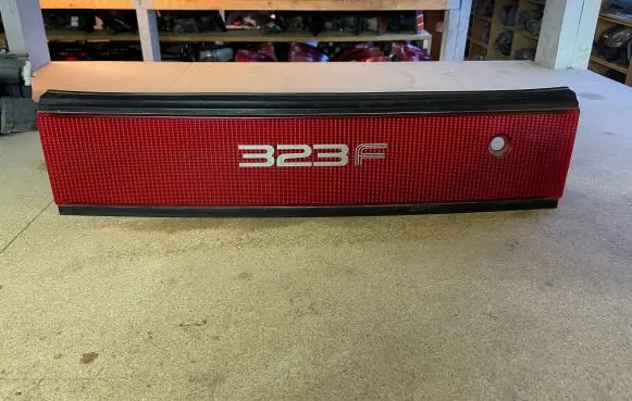 Mazda 323 F Rear/tail lights 0674434