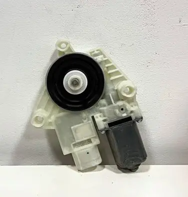 BMW X3 G01 Rear door window regulator motor 7455083