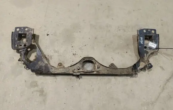 Audi A6 S6 C6 4F Engine mounting bracket 