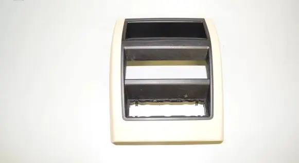 Other center console (tunnel) element