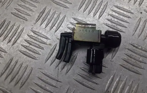 Honda Accord Valve vacuum 