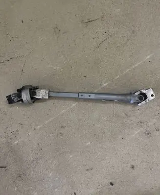 BMW 1 F20 F21 Steering column universal joint KG679129802