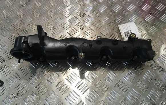 Ford Mondeo Mk III Intake manifold 2S709424BD