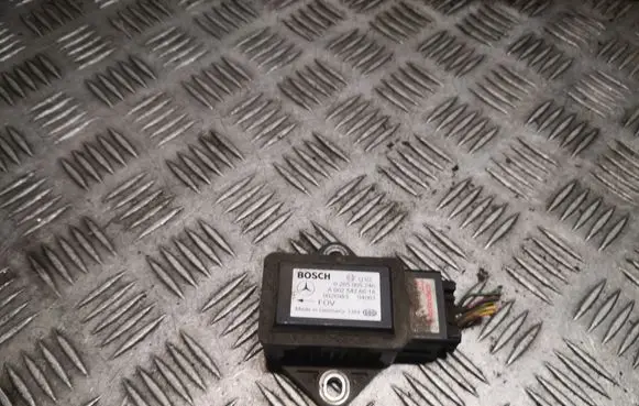 Mercedes-Benz Vito Viano W639 Yaw turn rate sensor 0025426618 A0025426618