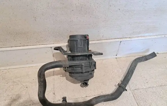 Chevrolet Vectra Secondary air pump 90530018
