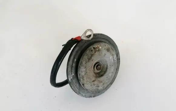 Nissan Primera Horn signal e9011117