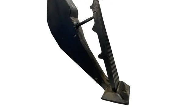 BMW 5 E60 E61 Accelerator throttle pedal 6772645 8006