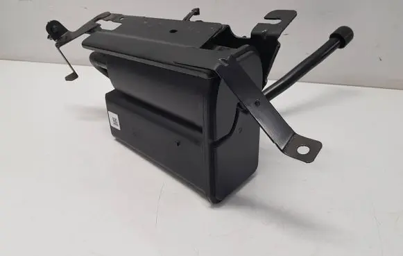 Active carbon filter fuel vapour canister