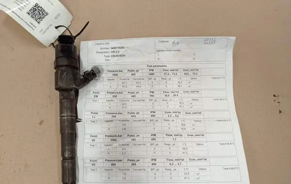 Opel Zafira B Fuel injector 0445110243