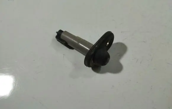 Opel Zafira A Front door sensor 90504150110