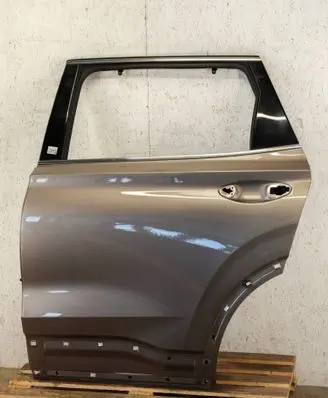 Hyundai Santa Fe Rear door