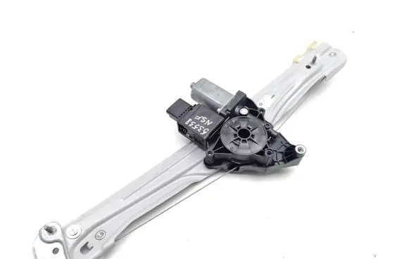 Opel Crossland X Front door window regulator with motor 1137329068 0130824271