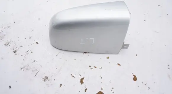 Opel Vivaro Rear sill (body part) 