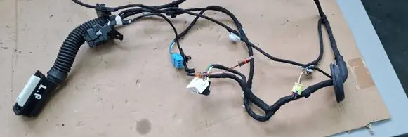 Audi A5 Front door wiring loom 8W8971030D E1020