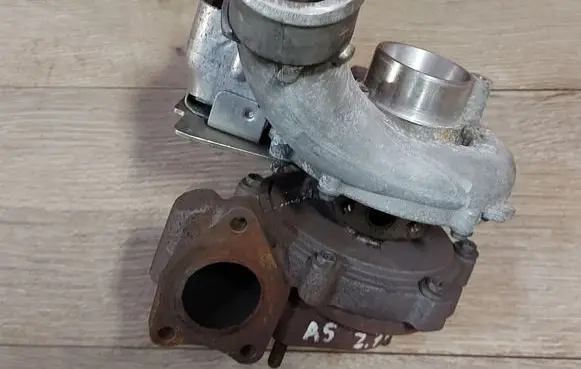 Audi A5 8T 8F Turbo 059145721B