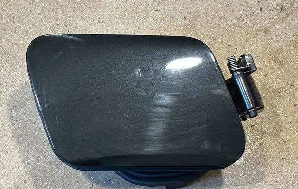 BMW X2 U10 Fuel tank cap