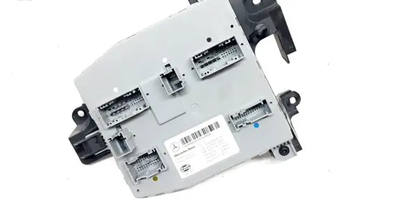 Mercedes-Benz C W205 Comfort/convenience module A2059006818
