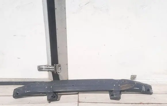 Mercedes-Benz S W220 Front bumper cross member