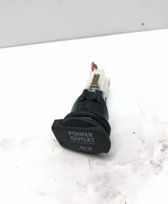 Volkswagen Touran I Cigarette lighter