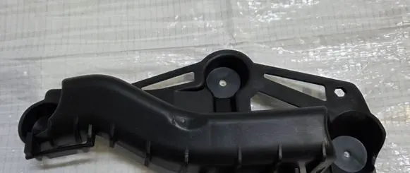 Opel Corsa E Front bumper mounting bracket 13399580