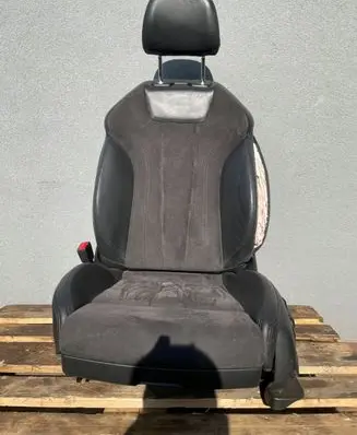 Audi A5 Front passenger seat 