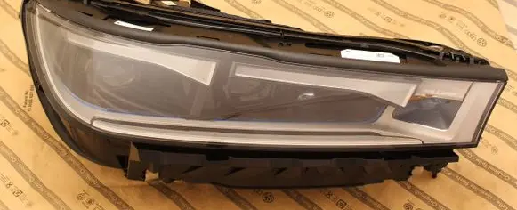 BMW iX Headlight/headlamp 5A3CEA2-04