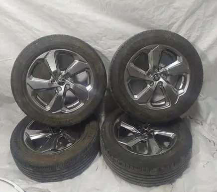 Toyota RAV 4 (XA50) R18 alloy rim 